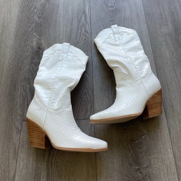 Billini Shoes - BILLINI CAELA CROC-EMBOSSED WHITE WESTERN COWBOY COWGIRL BOOTS SIZE 6 NEW